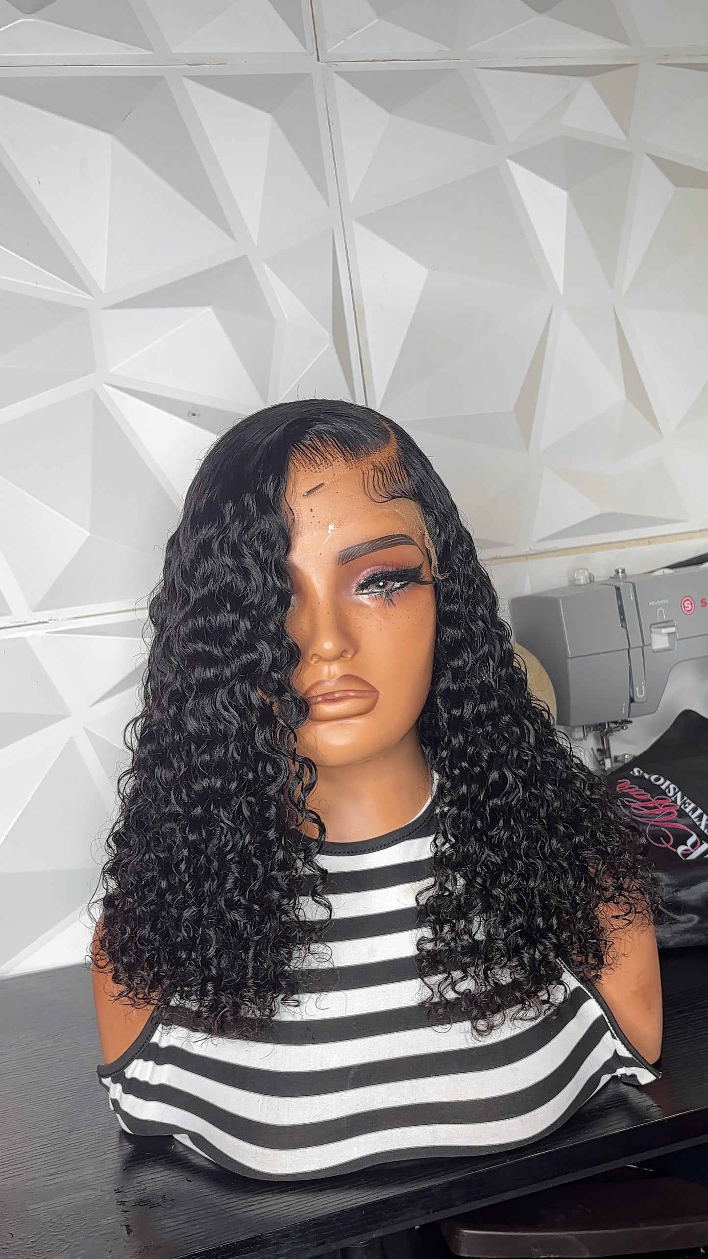 Sasha 5x5 Lace Closure - Glueless Wig (HD)