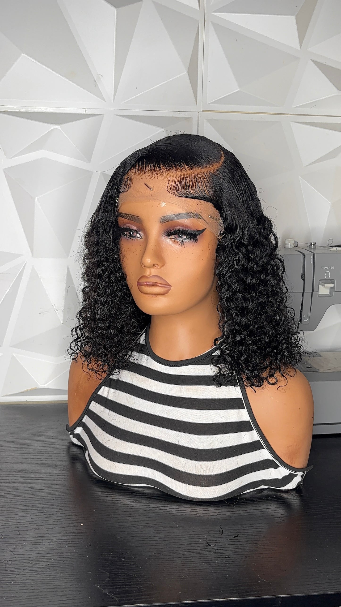 Mia 5x6 Lace Closure - Glueless Wig (2 Baby hairs)