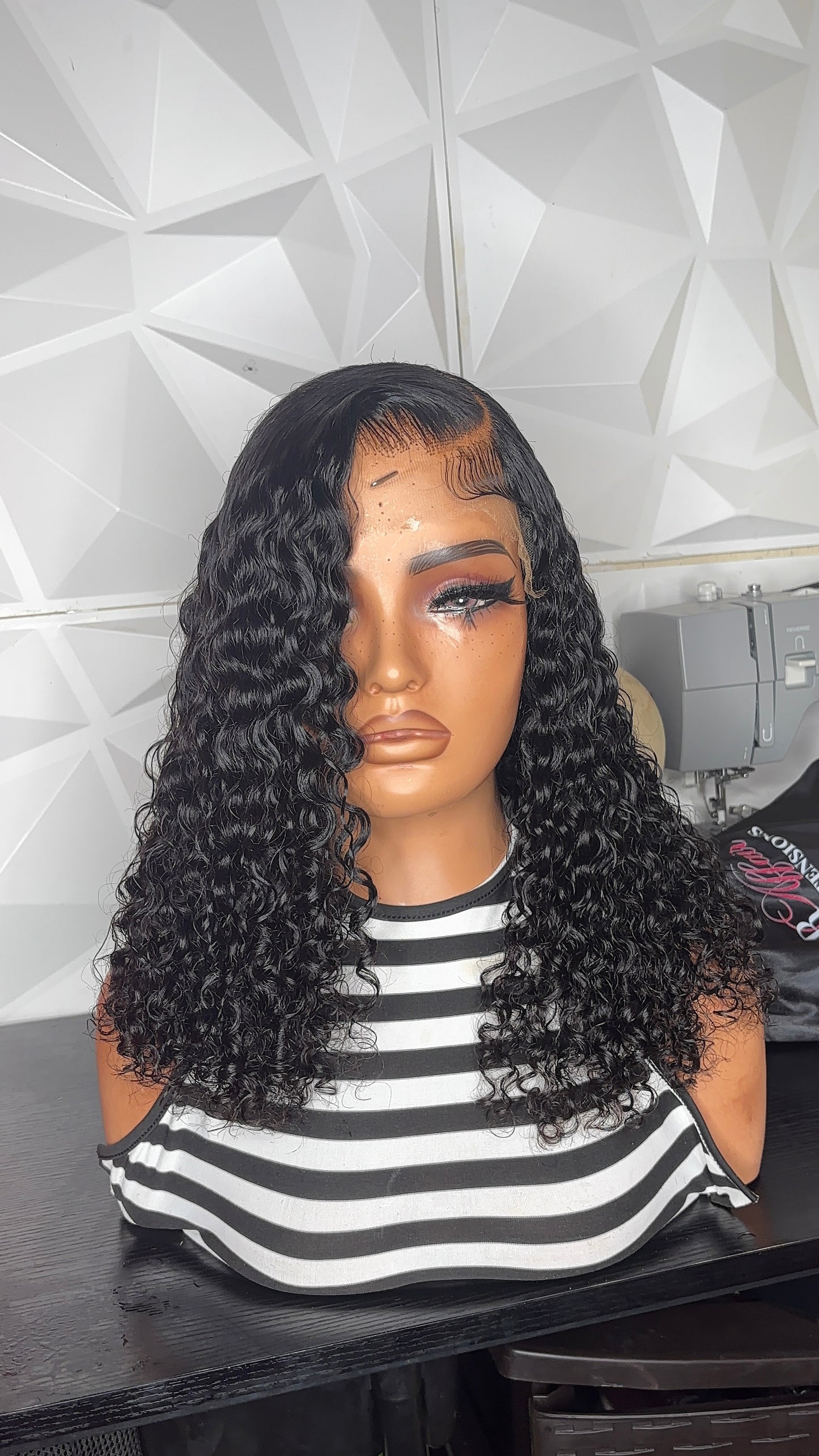 Sasha 5x5 Lace Closure - Glueless Wig (HD)