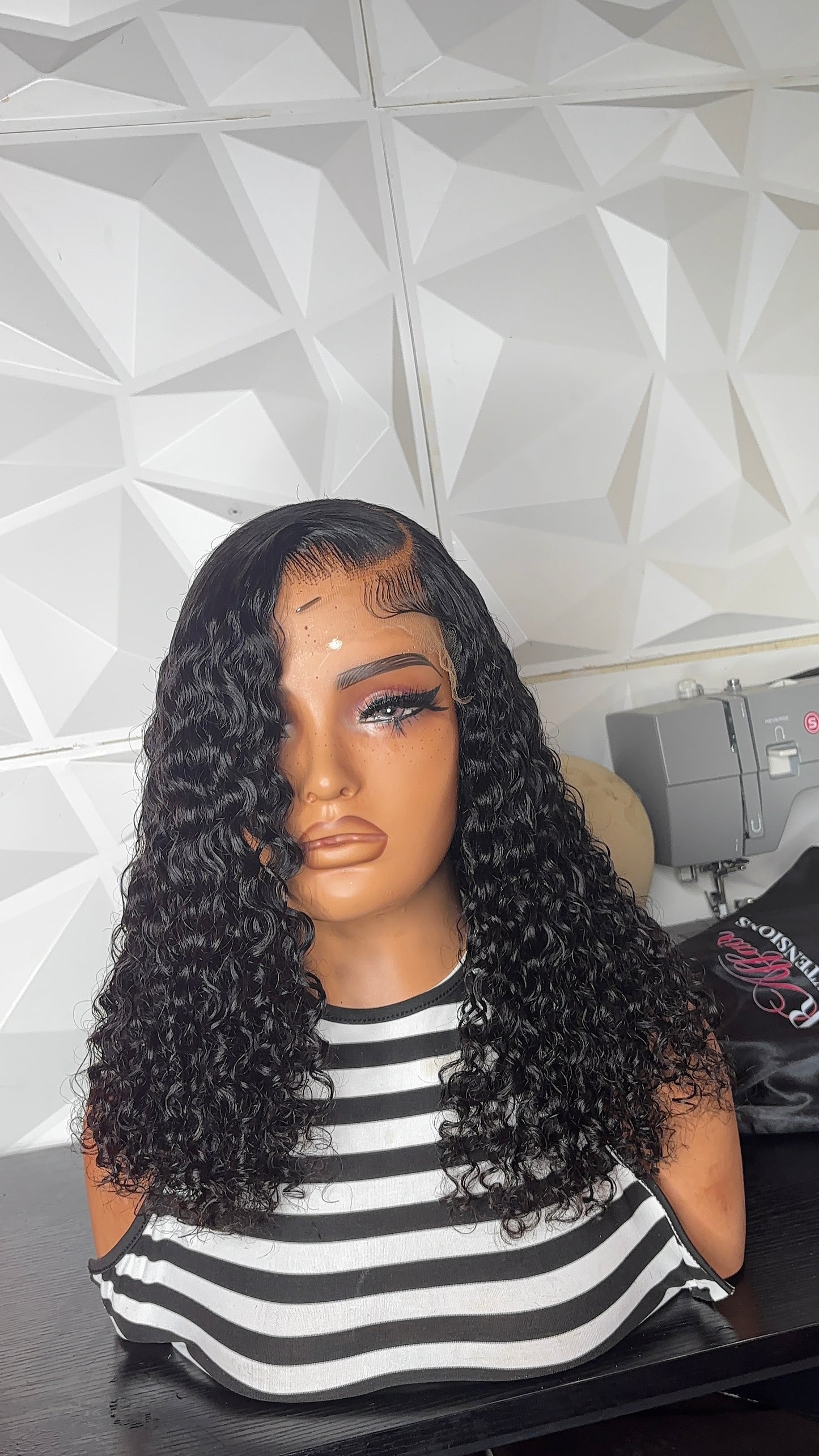 Sasha 5x5 Lace Closure - Glueless Wig (HD)