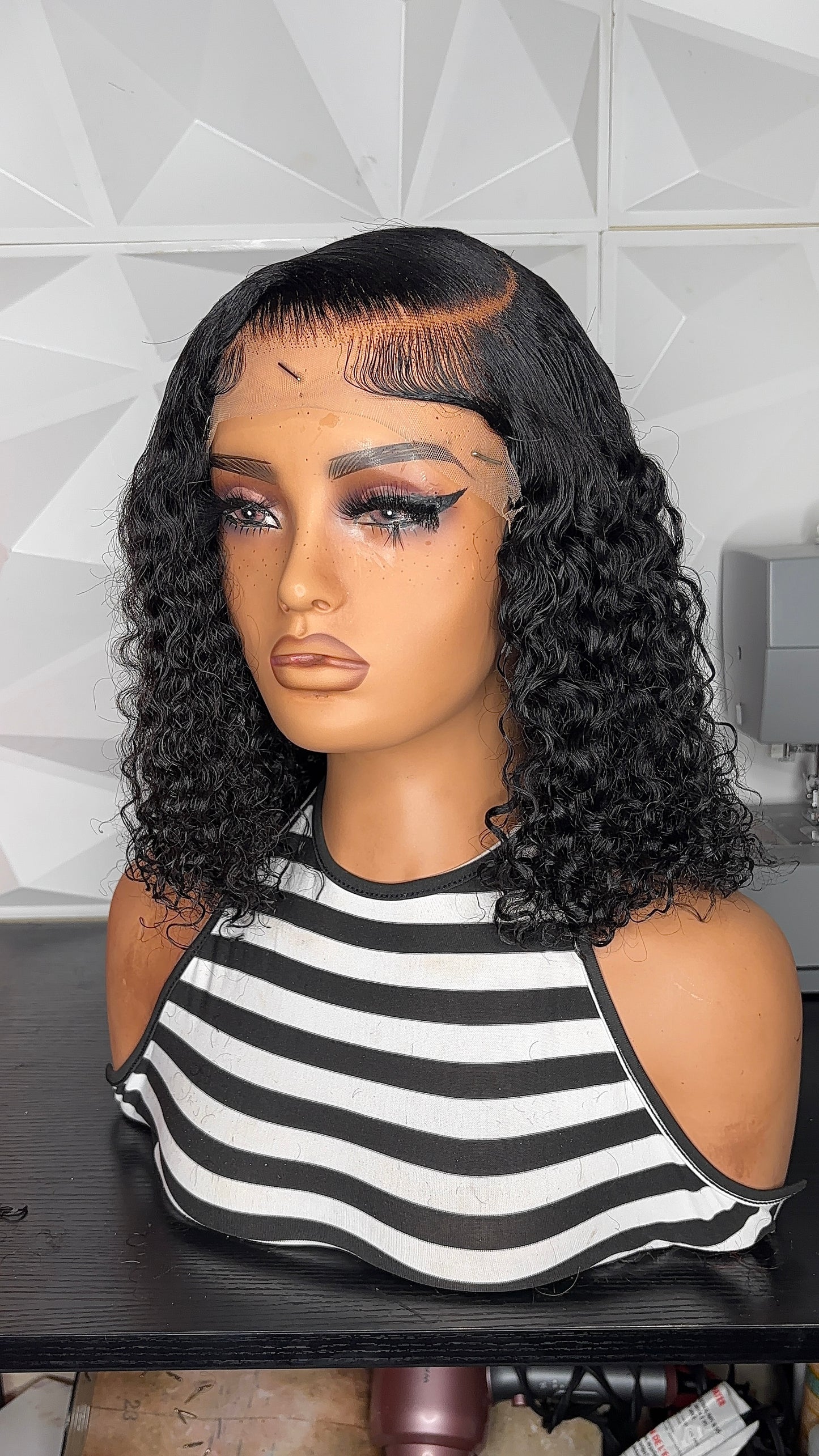 Mia 5x6 Lace Closure - Glueless Wig (2 Baby hairs)