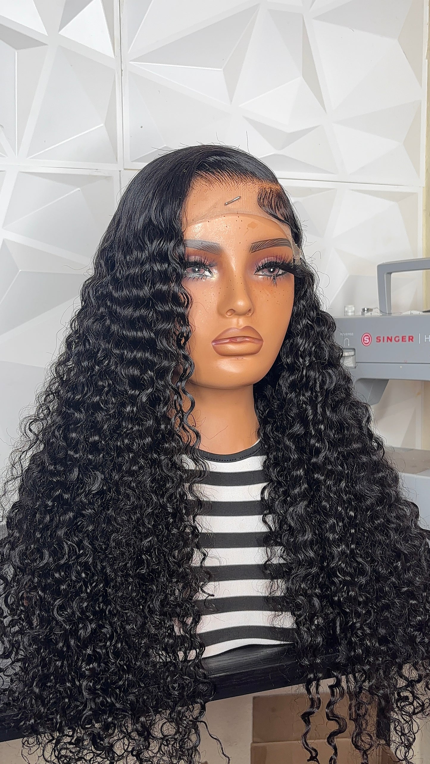Lee 5x6 Lace Closure - Glueless Wig